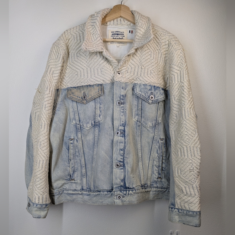 Levi's Oversized Type 3 Trucker Jacket M Denim w White Moroccan Blanket Fabric